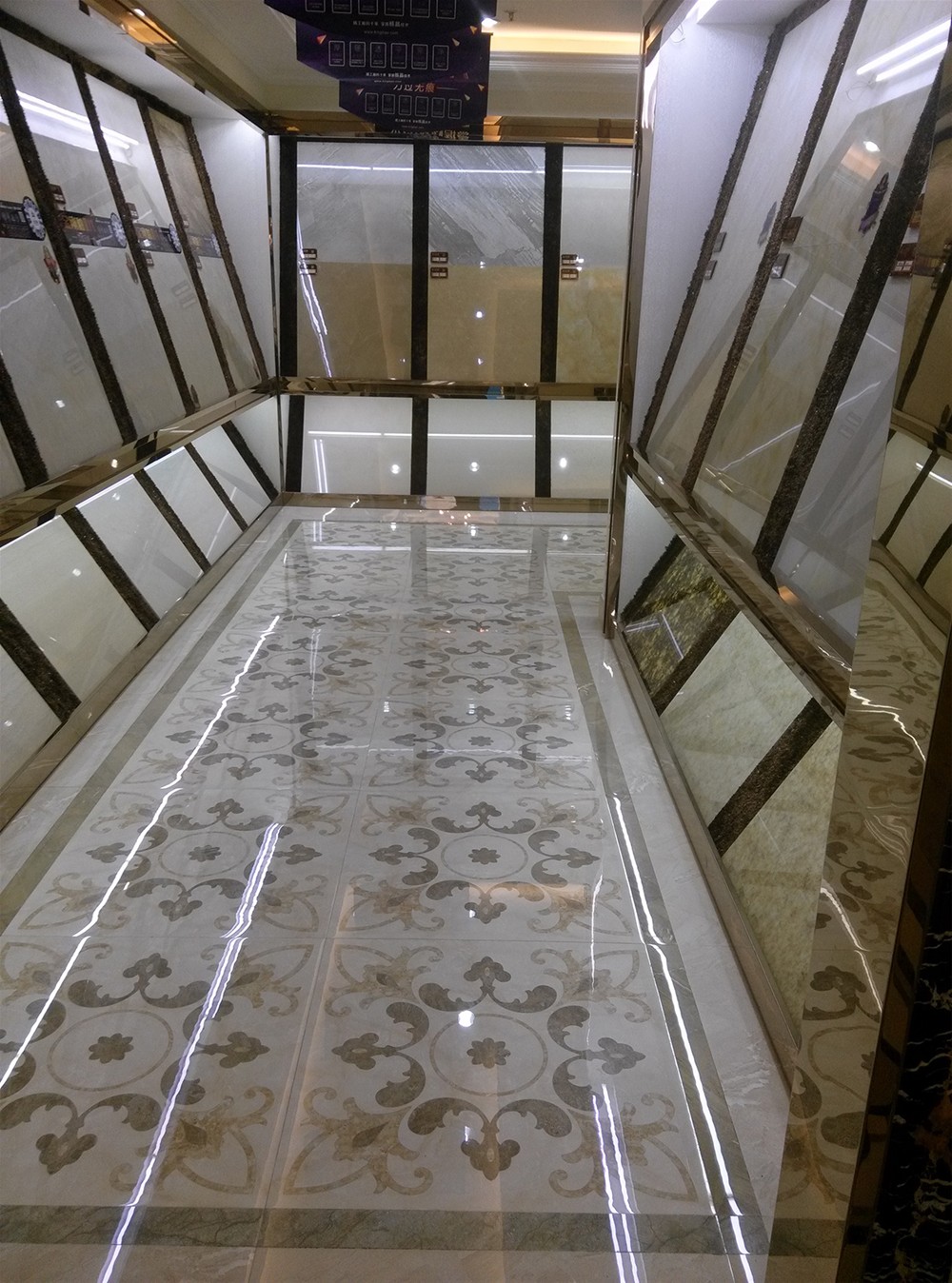 217永信贵宾会瓷砖山西长治专卖店