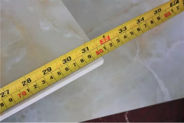 选购瓷砖必须知路的几个沉要尺度参数（买瓷砖的必看）