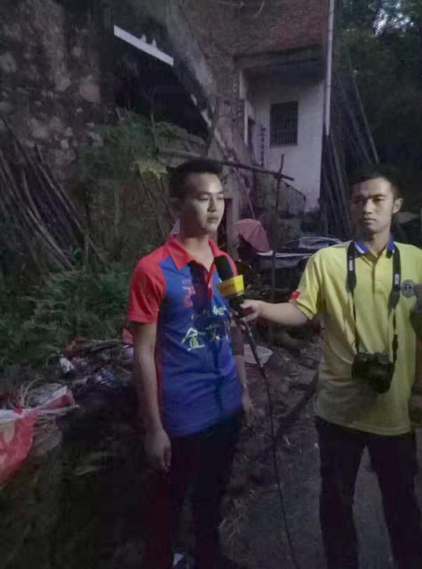 健全活动，致力善举，兴宁217永信贵宾会足球队好样的！