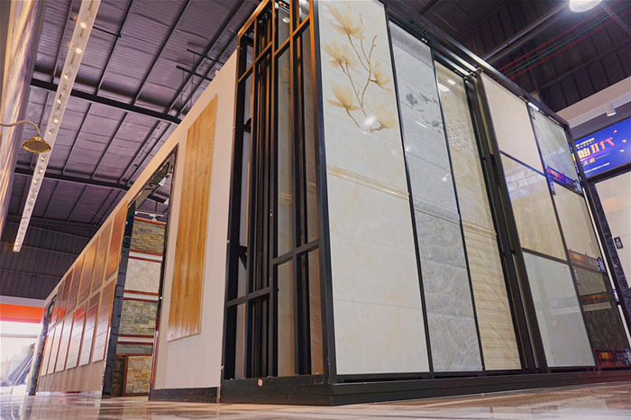 90后妄想执行者——217永信贵宾会瓷砖潮安代理商薛彦滨