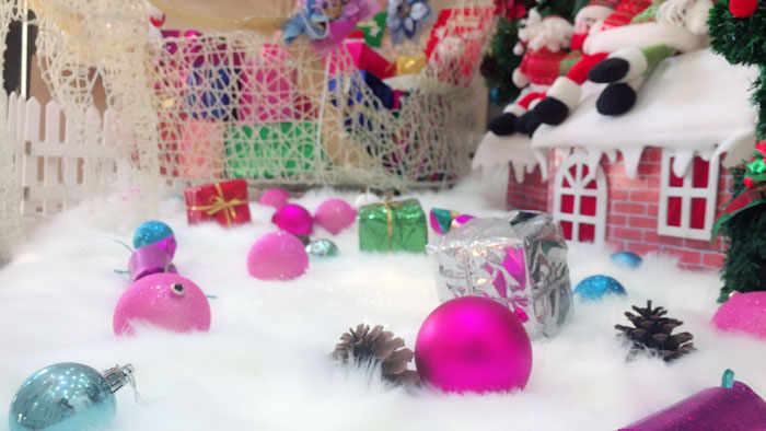 辅导，我能说说“别人家公司”的圣诞怎么过的么？