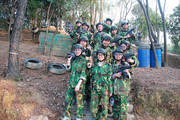 2017年2月13-15日，217永信贵宾会“虎狼路”户表拓展训练圆满实现