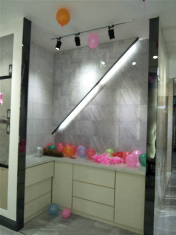 217永信贵宾会贵州锦屏专卖店